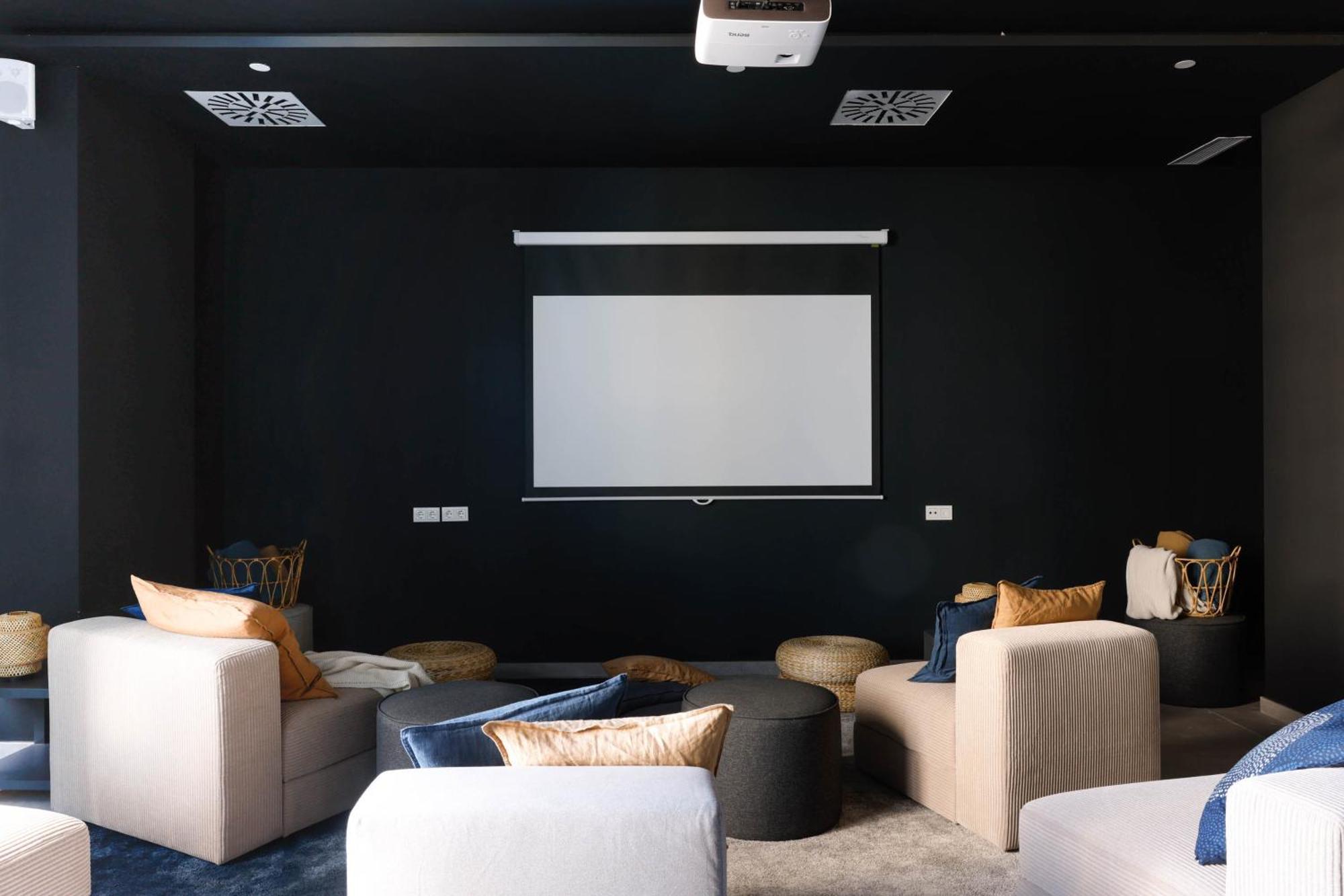 Apartment Urban Sky Serviced By P&o 26h