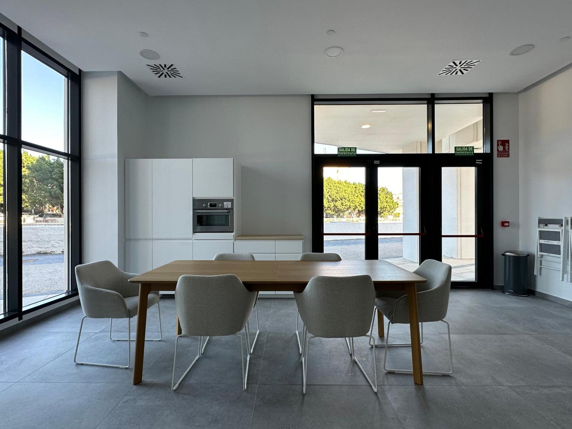 Apartment Urban Sky Serviced By P&o 26h *