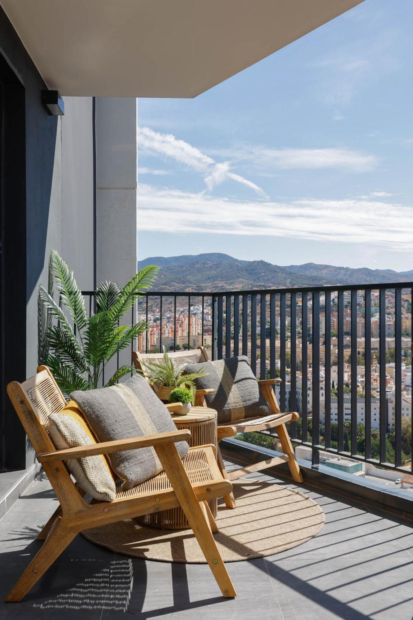 Urban Sky Serviced By P&o 26h Apartment *